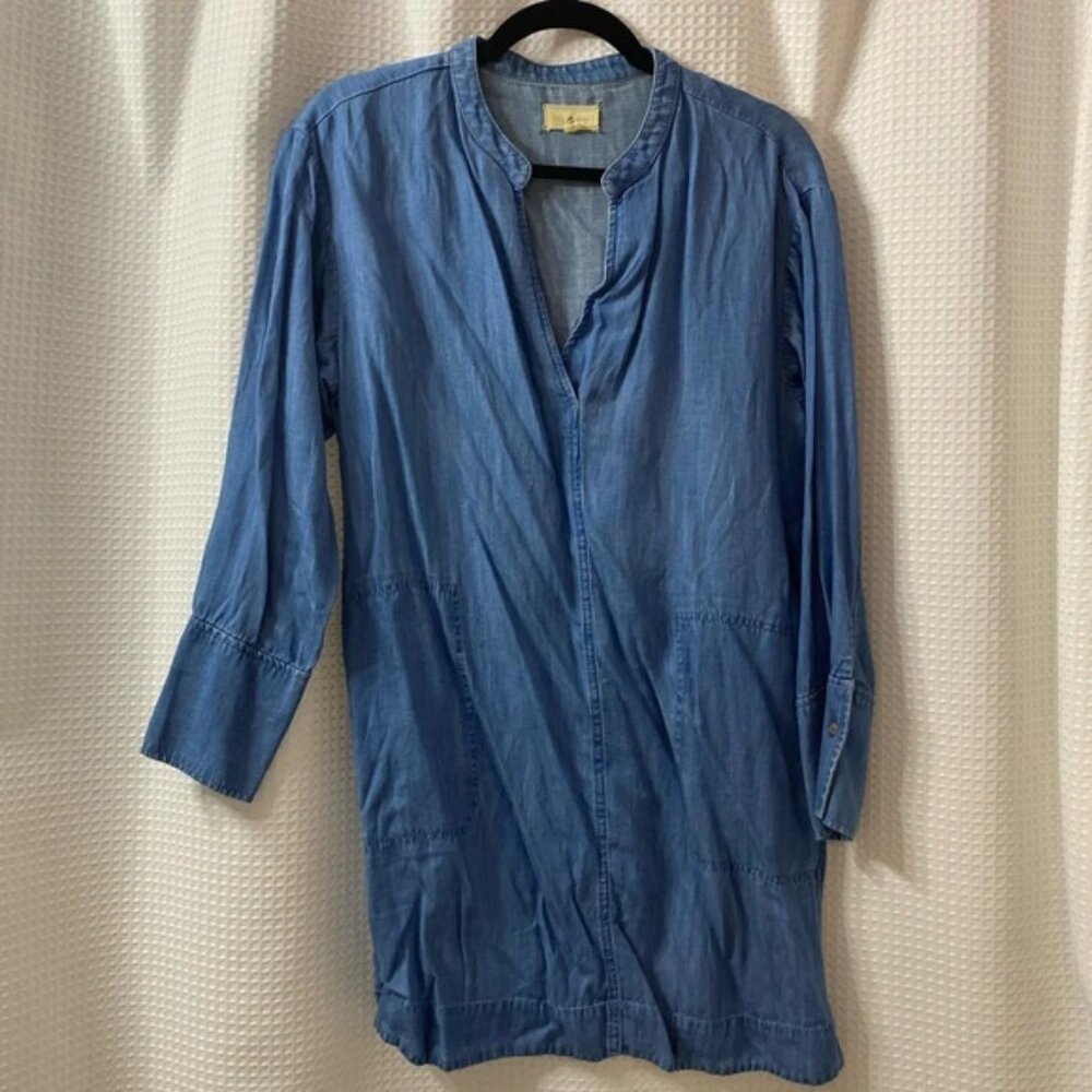 Lou & Grey Long Sleeve Chambray Dress